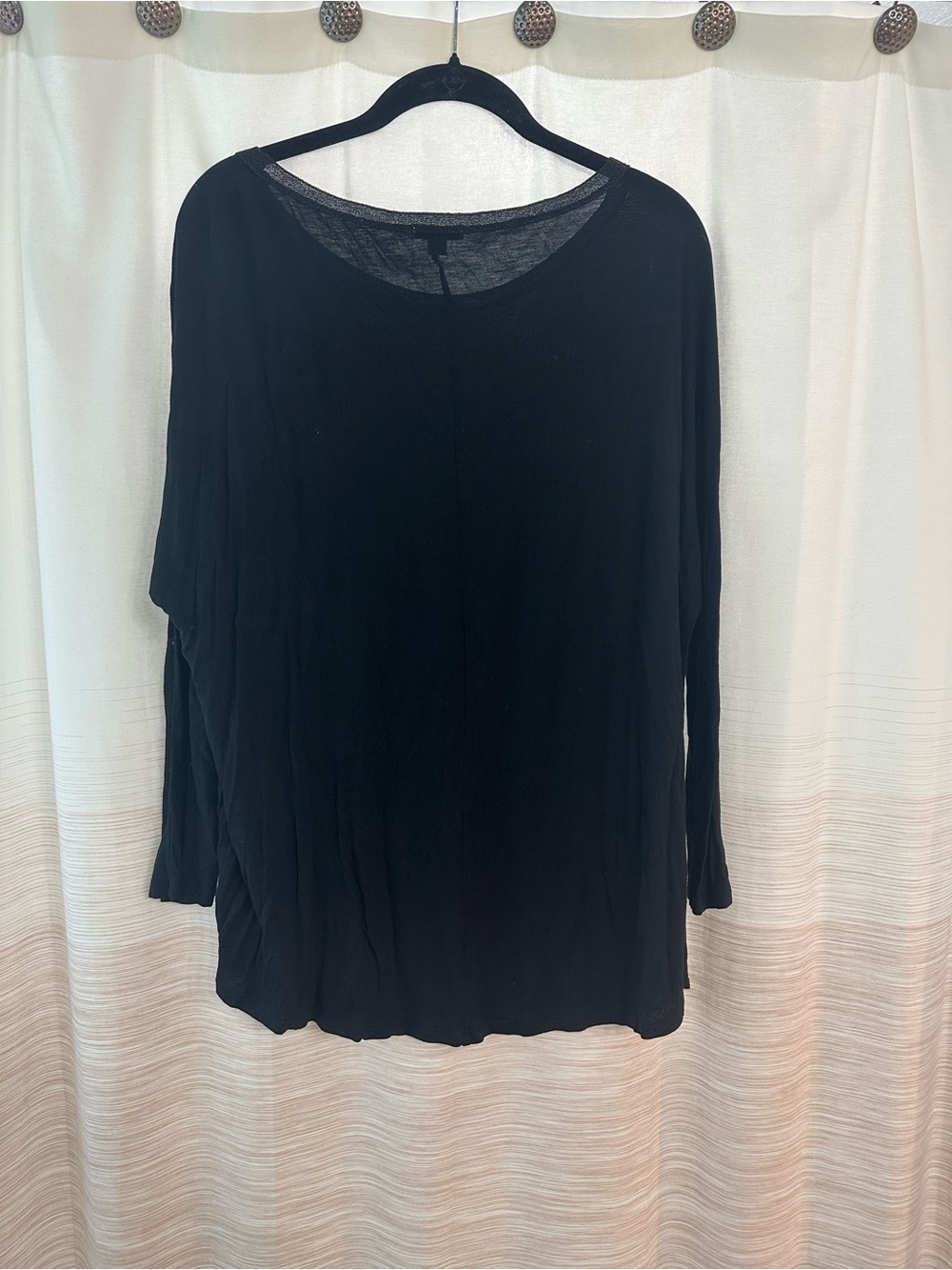 GAP Black Long-Sleeve Scoop Neck Tee Size XL - Picture 5 of 5